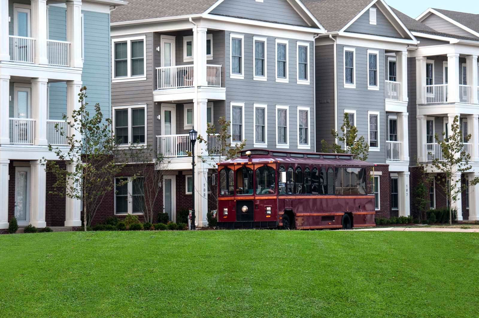 Veranda_Apartments_building_01 Travel by trolleybus in Norton Commons.